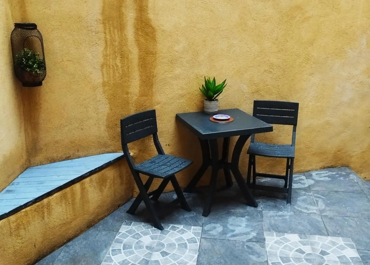 Appartement Avec Cour Plein Centre Foix